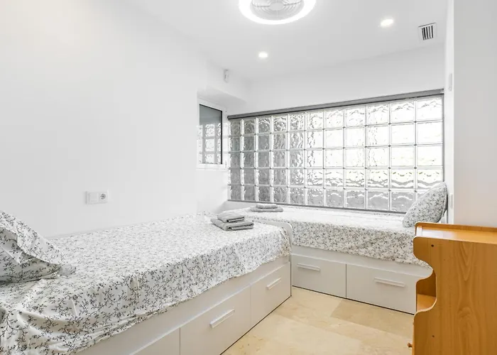 Excelsior Deluxe First Line דירה