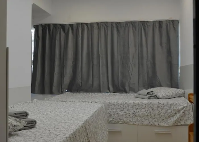 Excelsior Deluxe First Line בנידורם